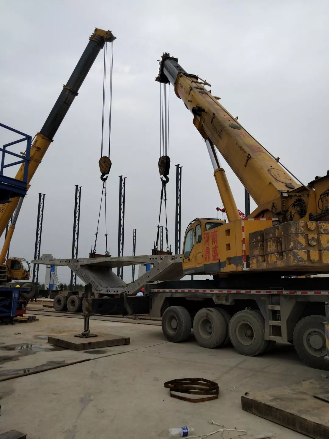 徐工起重機械 90后“合伙人制”干起吊裝，4年買下13臺吊車